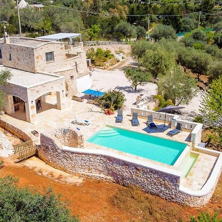 Villa Angelo By Villa Plus Остуні Екстер'єр фото